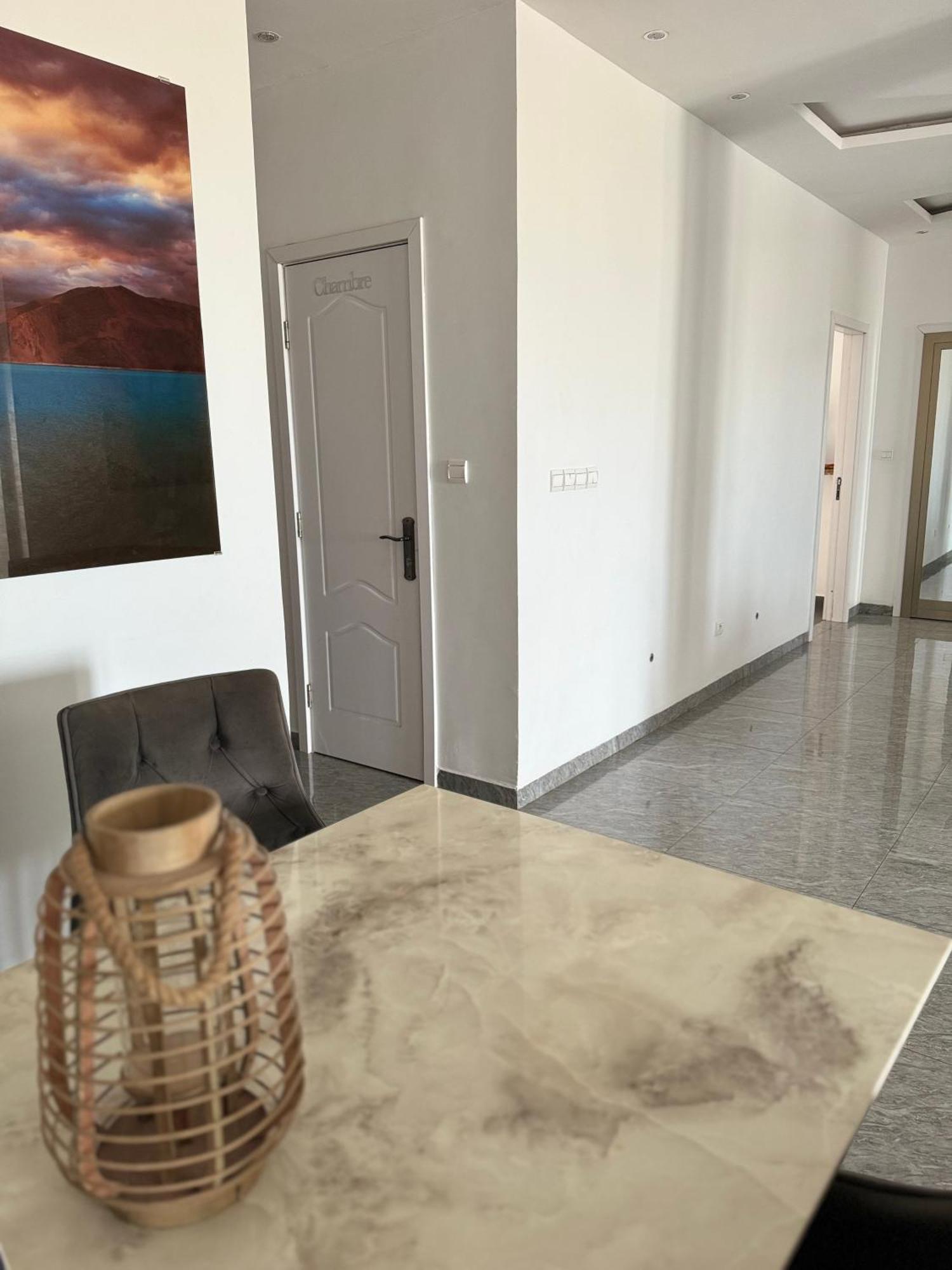 Appartement De Luxe Meuble A Louer - Dakar Pres Des Almadies 3 Ch/ 3 Sdb Exterior foto